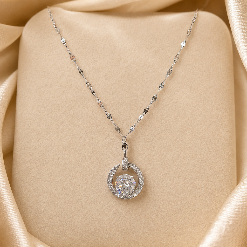 Éclat Necklace