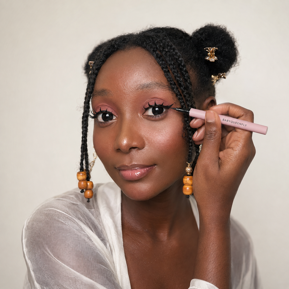 Noir Muse Liner